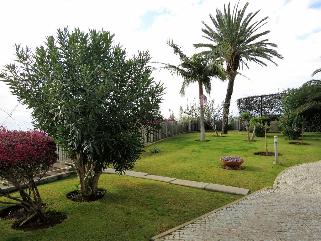 Finest - Beachfront Penthouse Apartamento