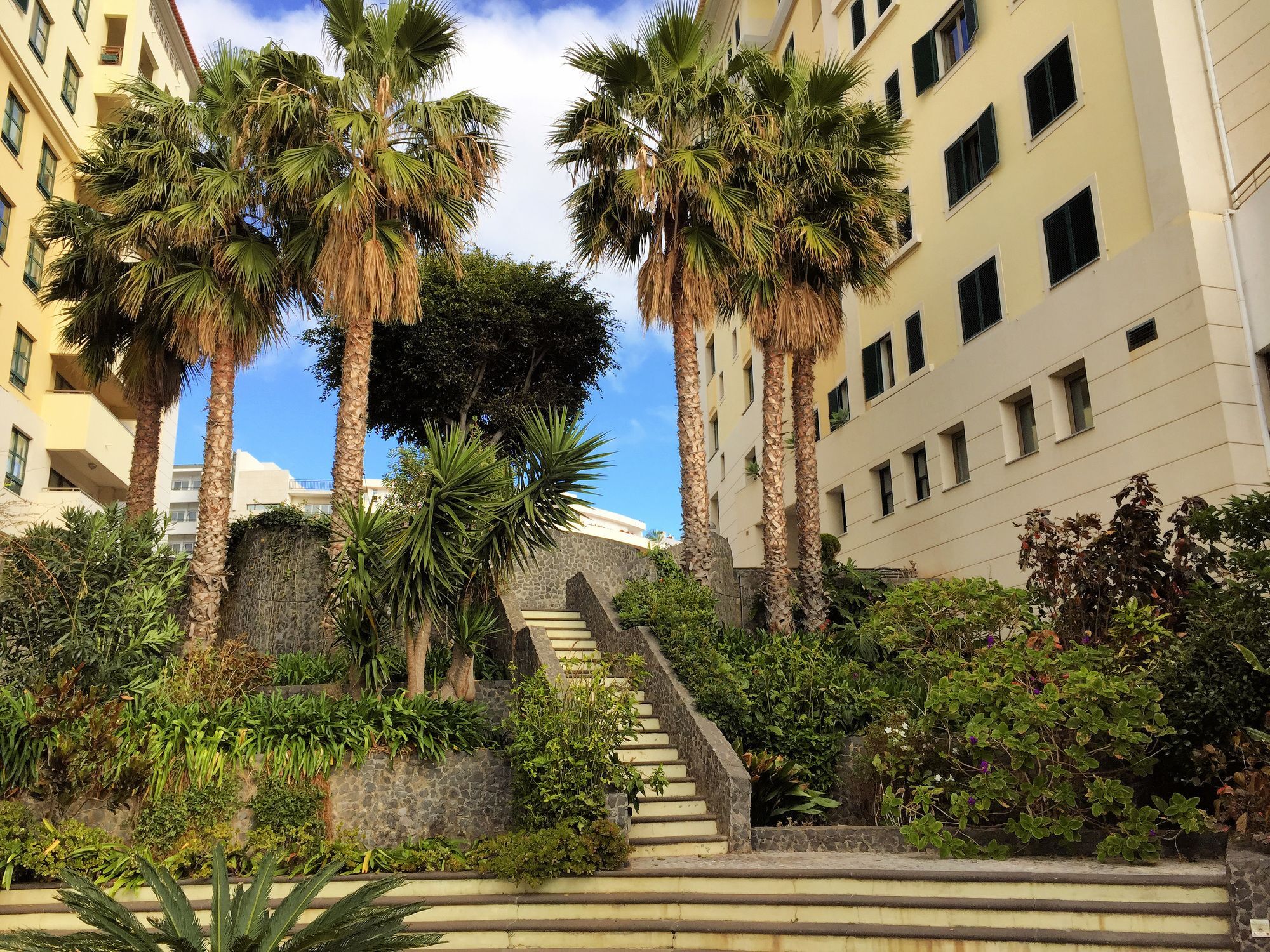 Finest - Beachfront Penthouse Apartamento Funchal (Madeira)
