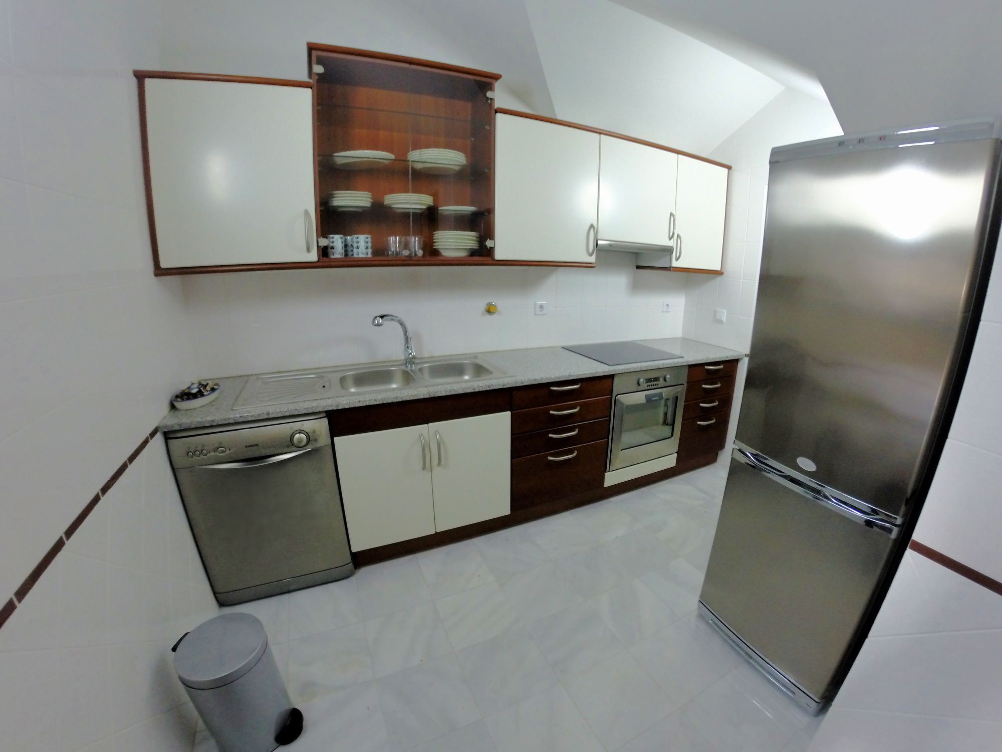 Finest - Beachfront Penthouse Apartment